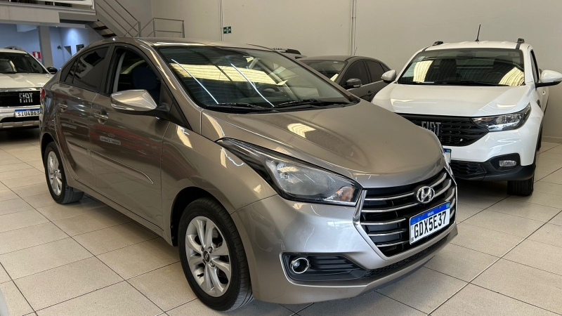 Produto hb20s-16-comf-at